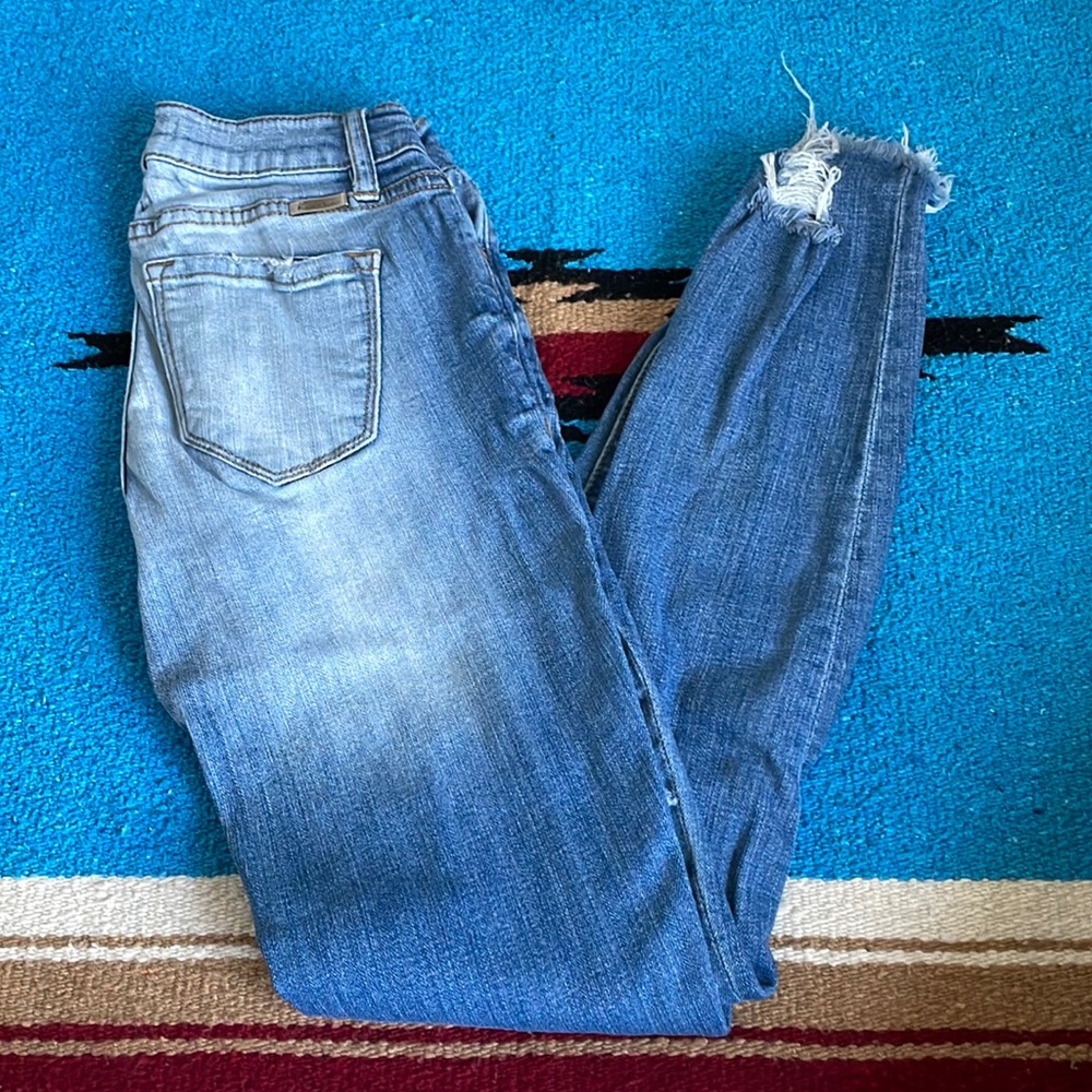 KanCan Distressed Ankle Skinny Jeans